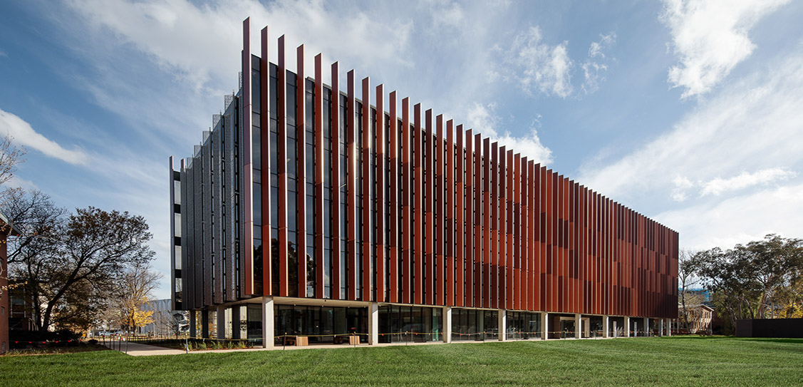 photograph of Hanna Neuman building, Australian National University