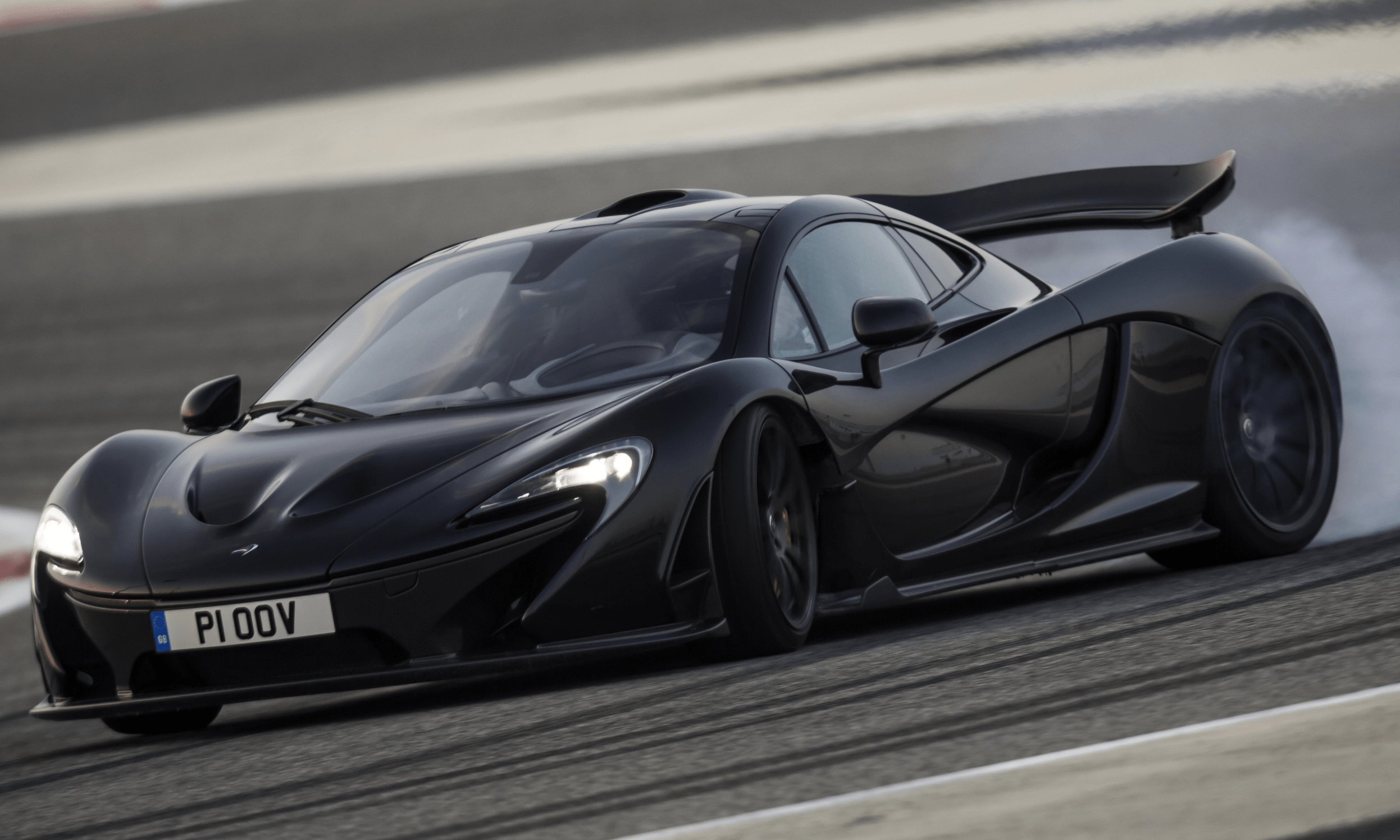 2014 McLaren P1